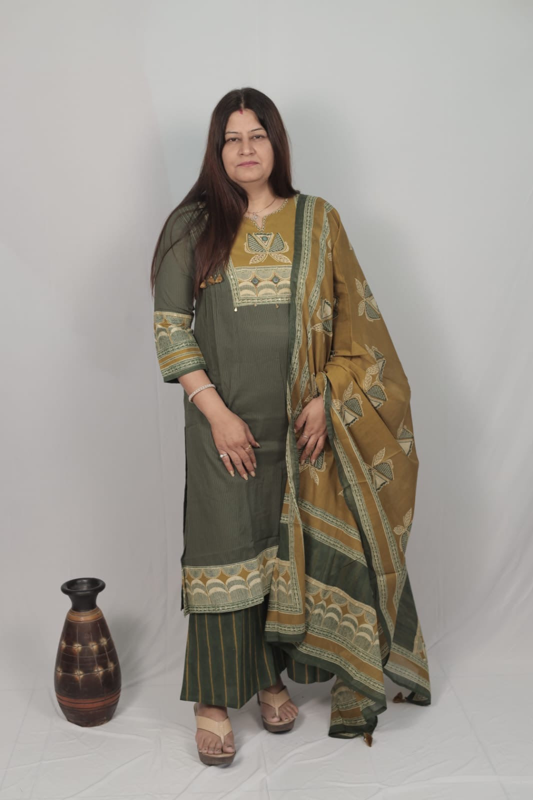 A LINE SIDE CUT PREMIUM COTTON- Mehendi Green
